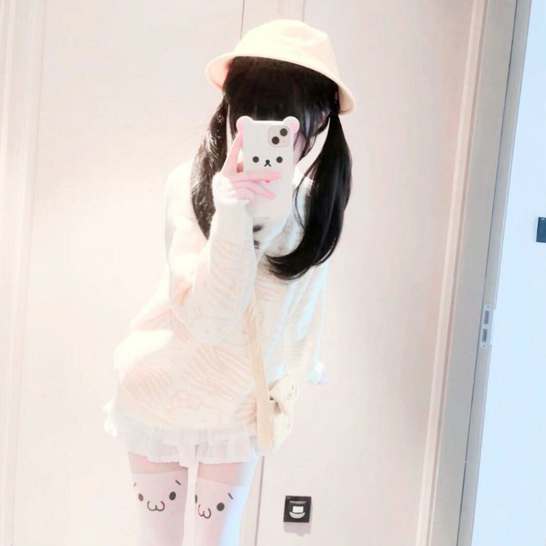 qq_˃ಲ˂小话唠29