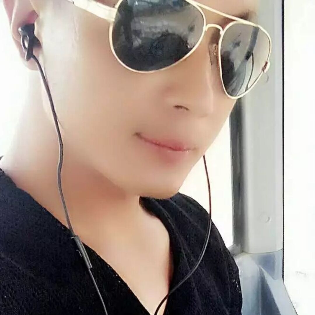 qq_灬低调、是种错30
