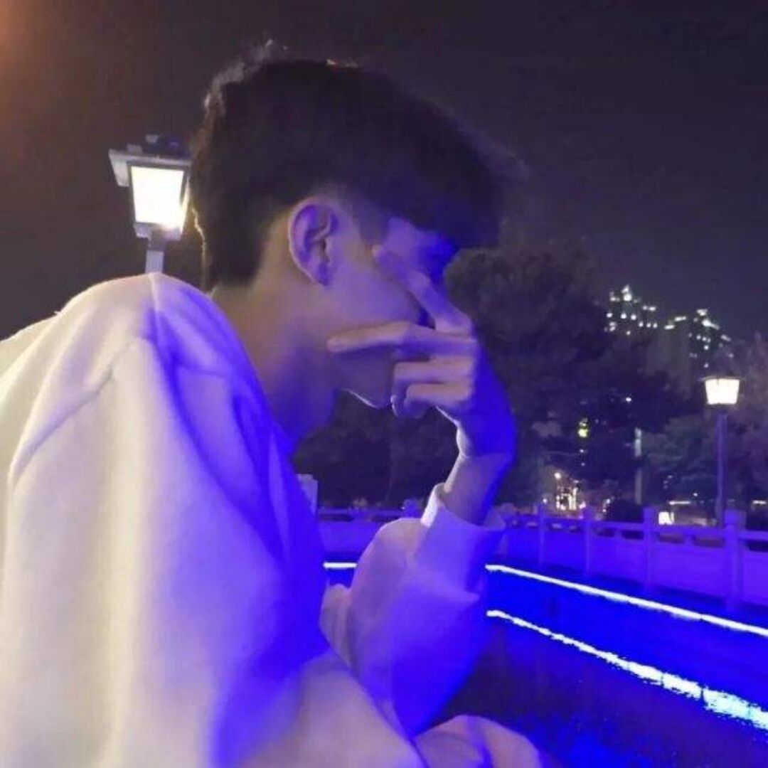 qq_白小纯17