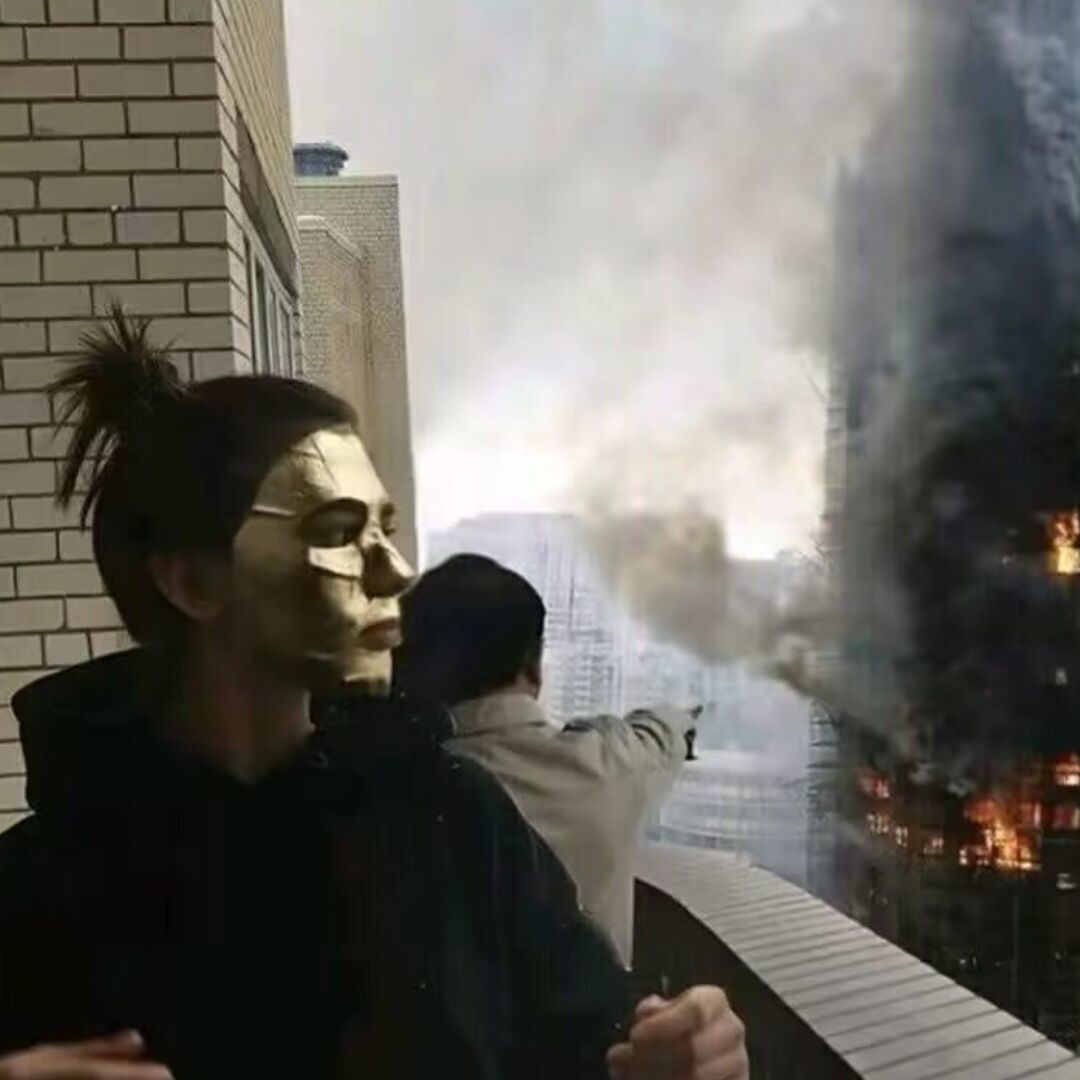 qq_穿耐克的北极熊94