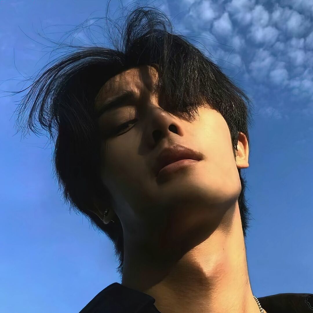 qq_梅川酷孜23