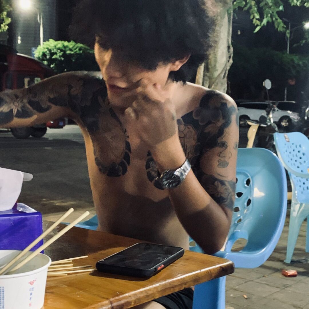 qq_啊杰88