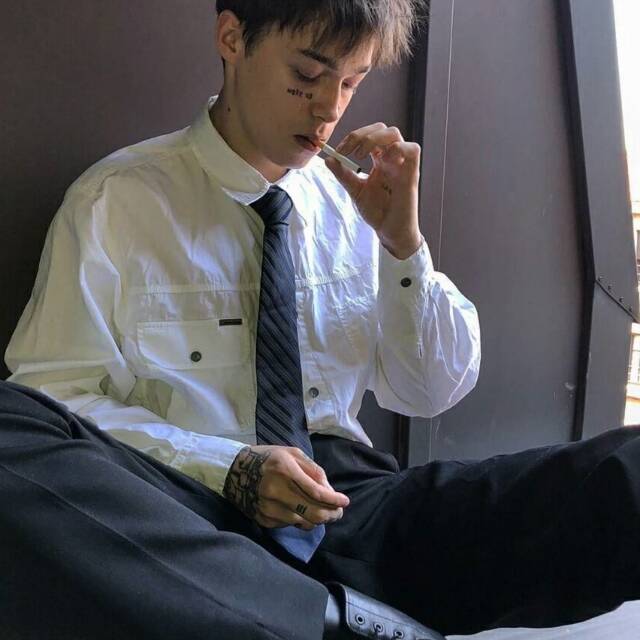 qq_靈25