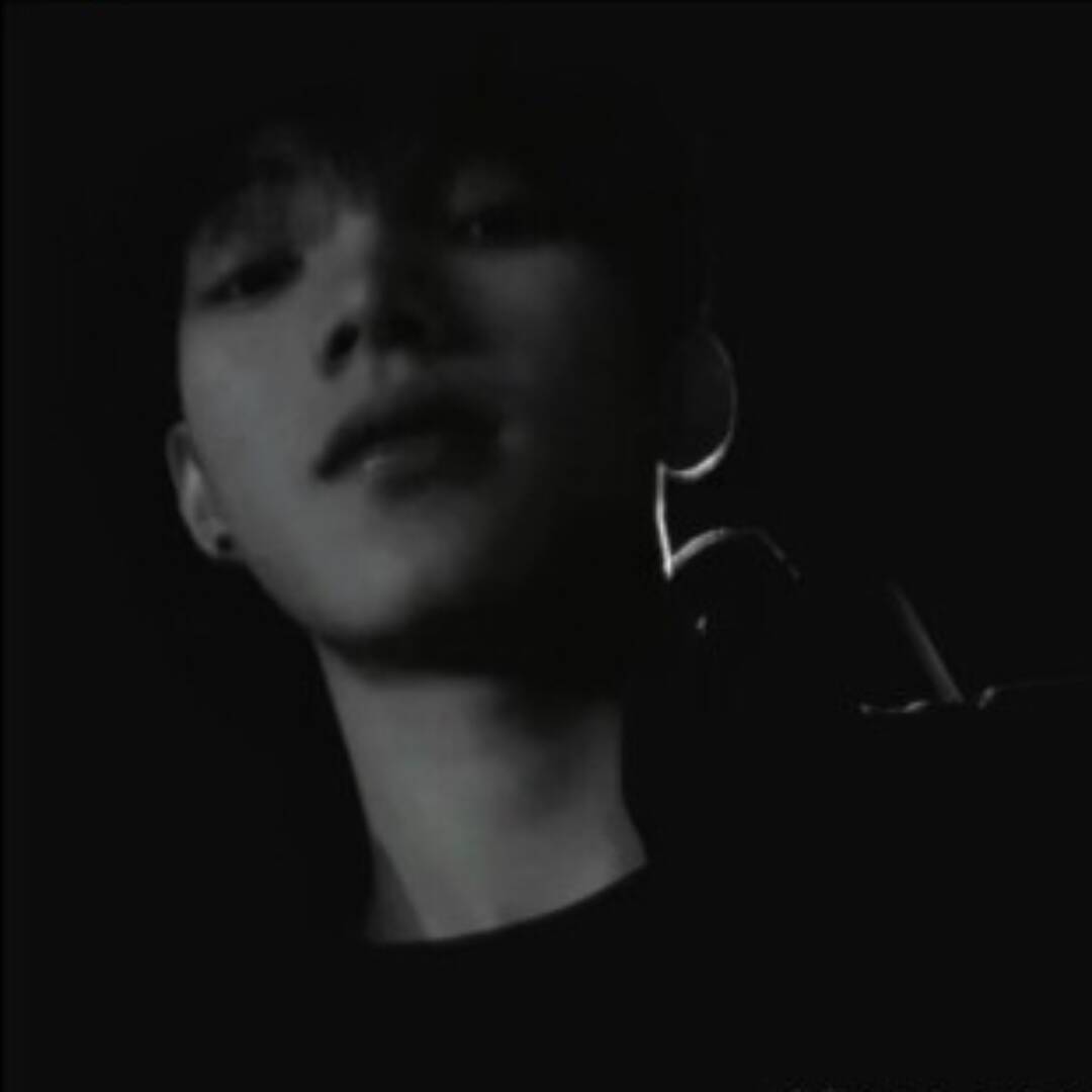qq_想复合45