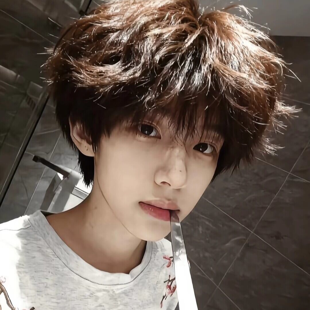qq_憨79