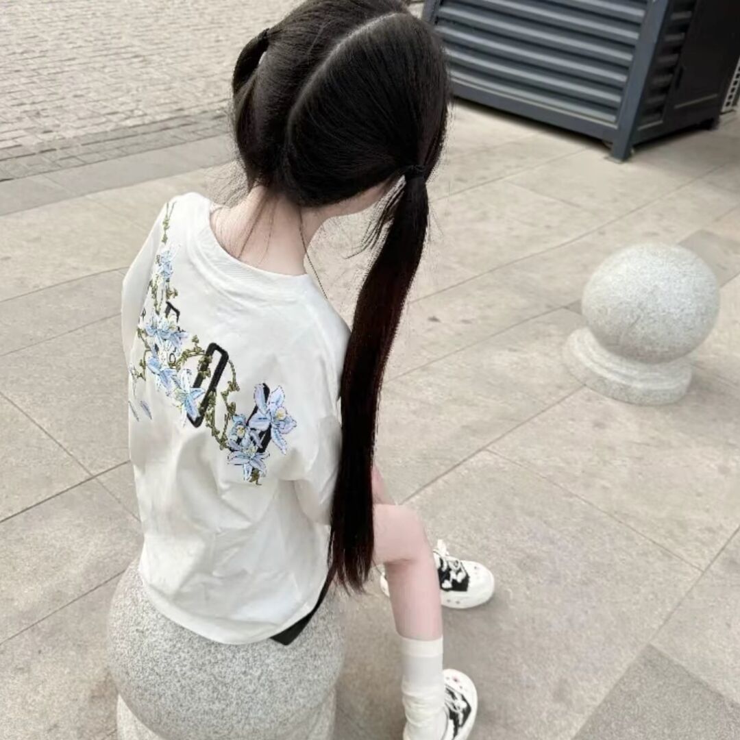 qq_唉 小千90