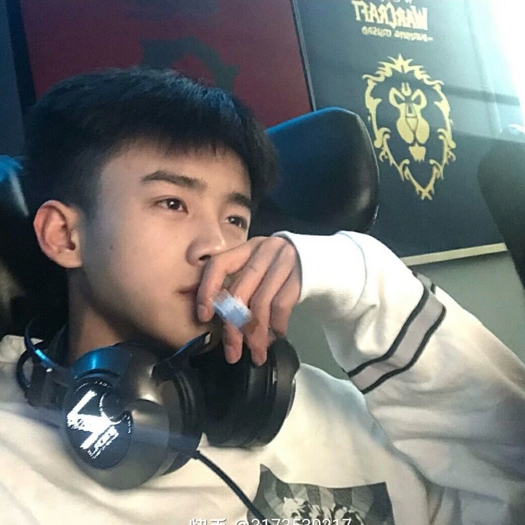 qq_李周18