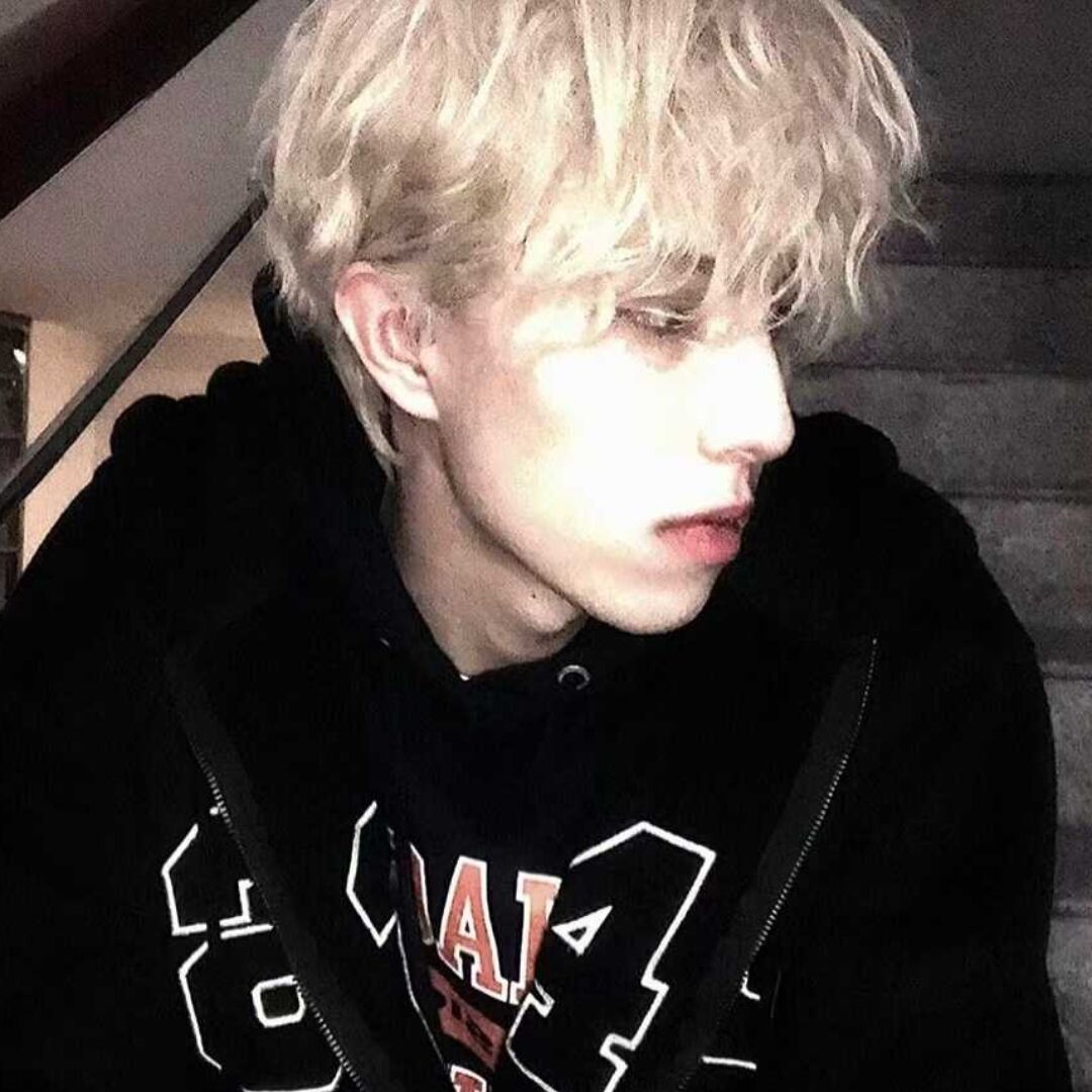 qq_邱爻13