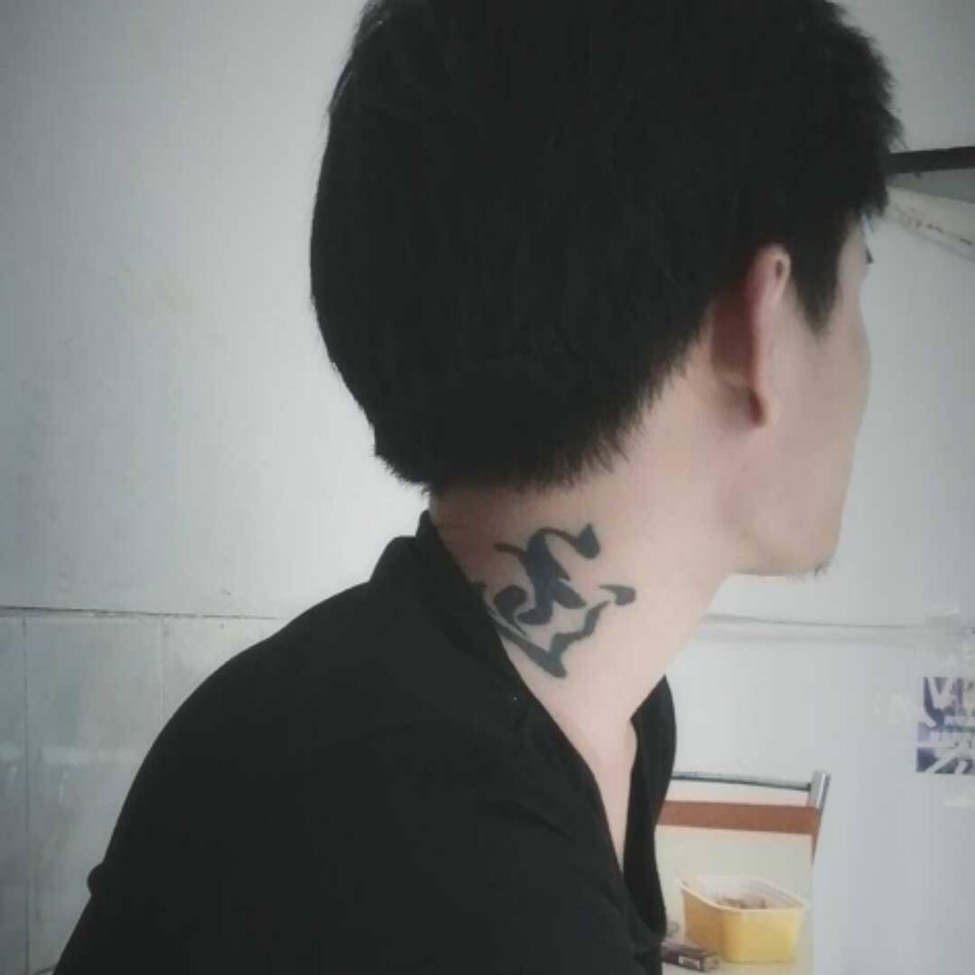 qq_佳轩82
