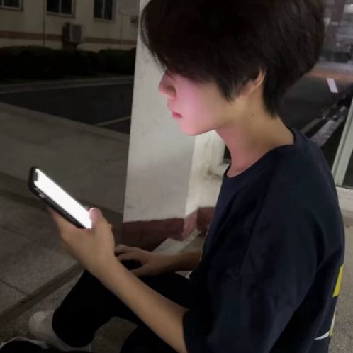qq_睁开双眼做场梦！18