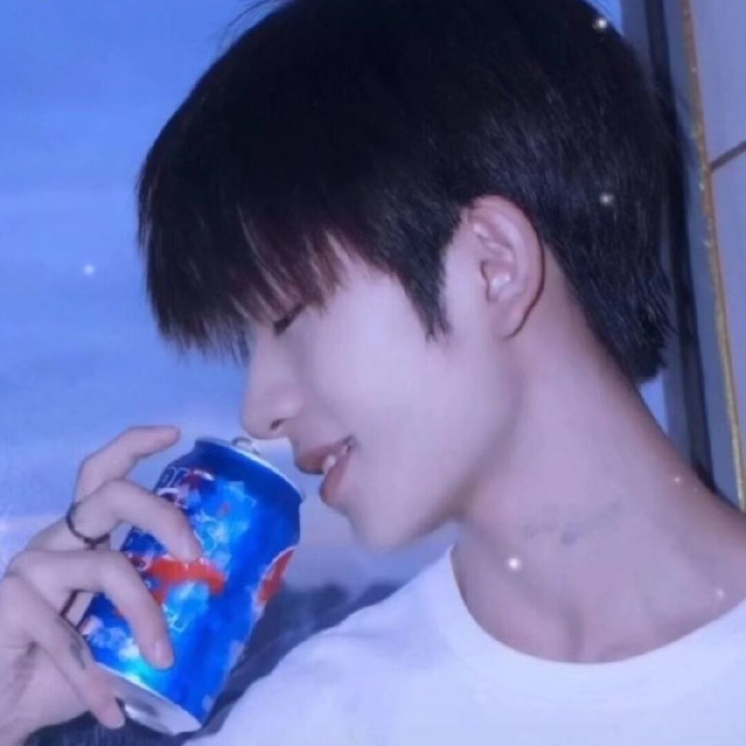 qq_。85