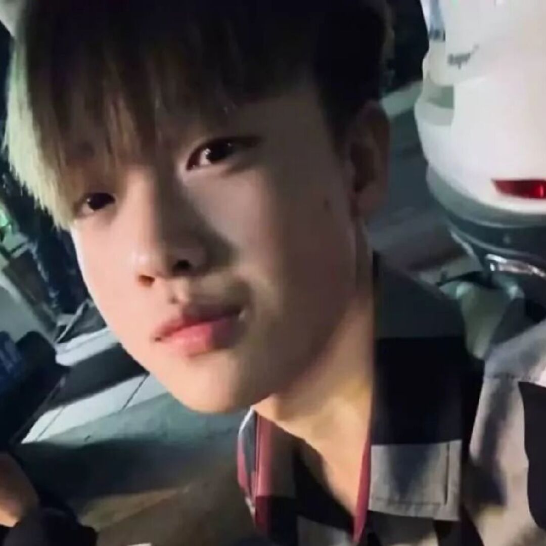 qq_航.44