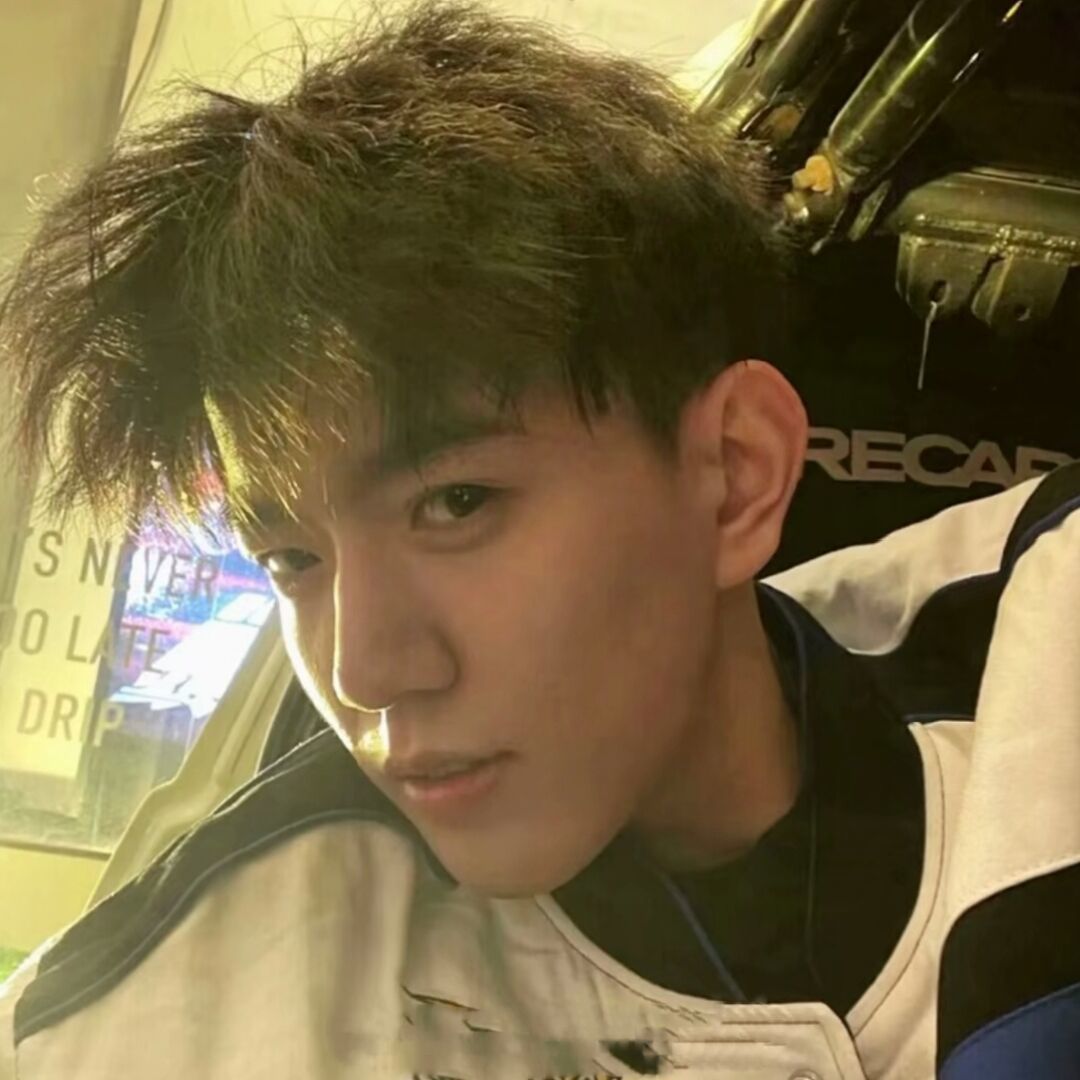 qq_ㅤ深情64