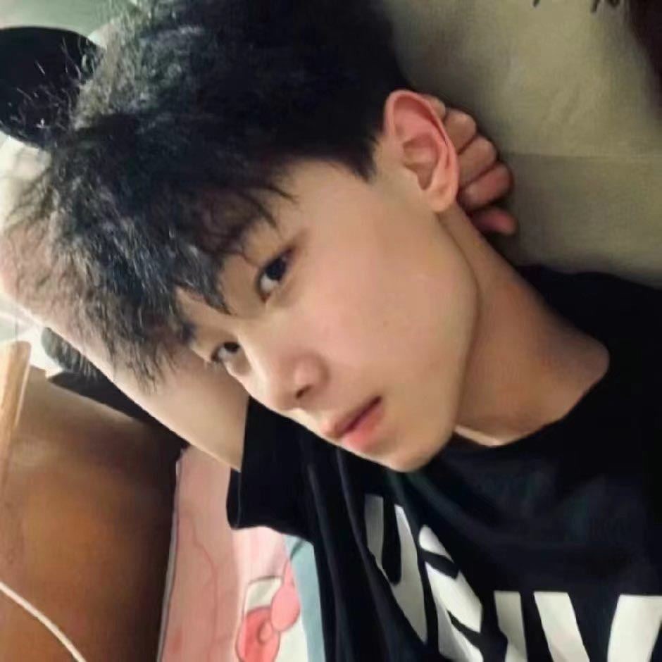 qq_哭76