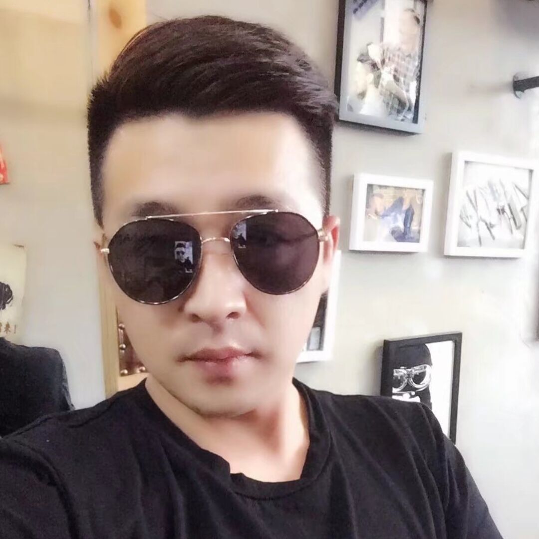 qq_明92