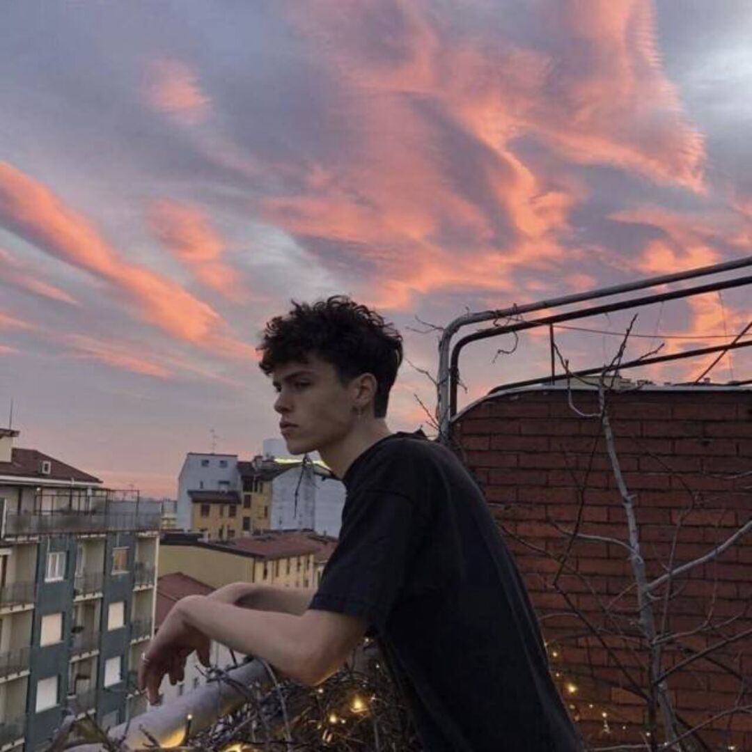 qq_七不七59