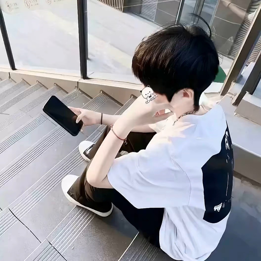 qq_卿痛22