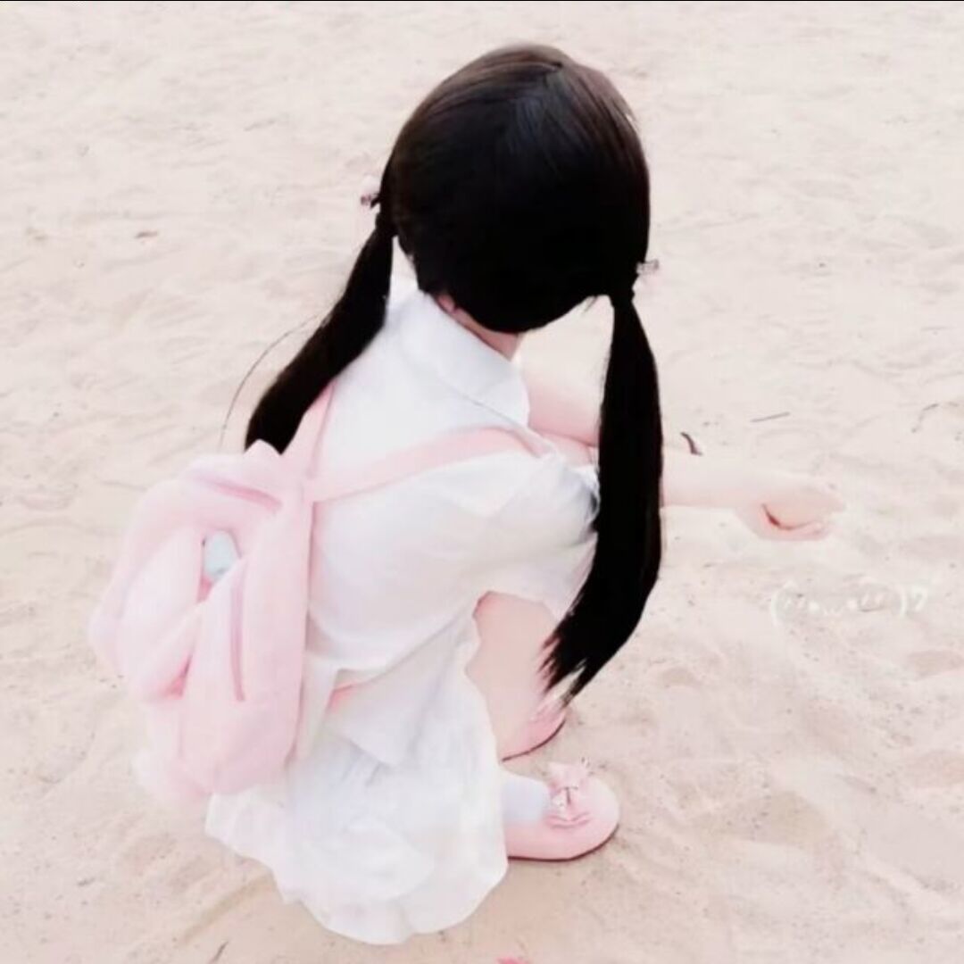 qq_ฅ小面包ฅ18