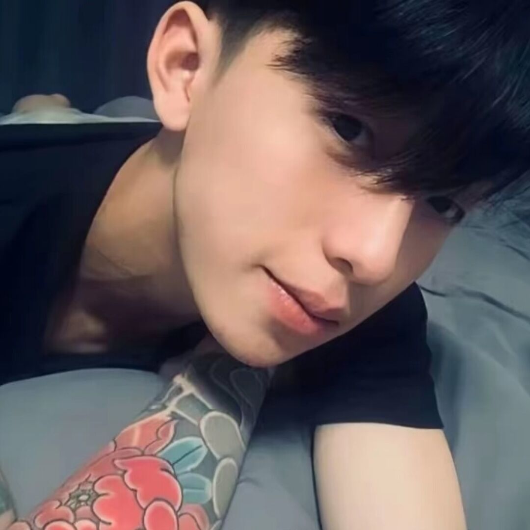 qq_億32