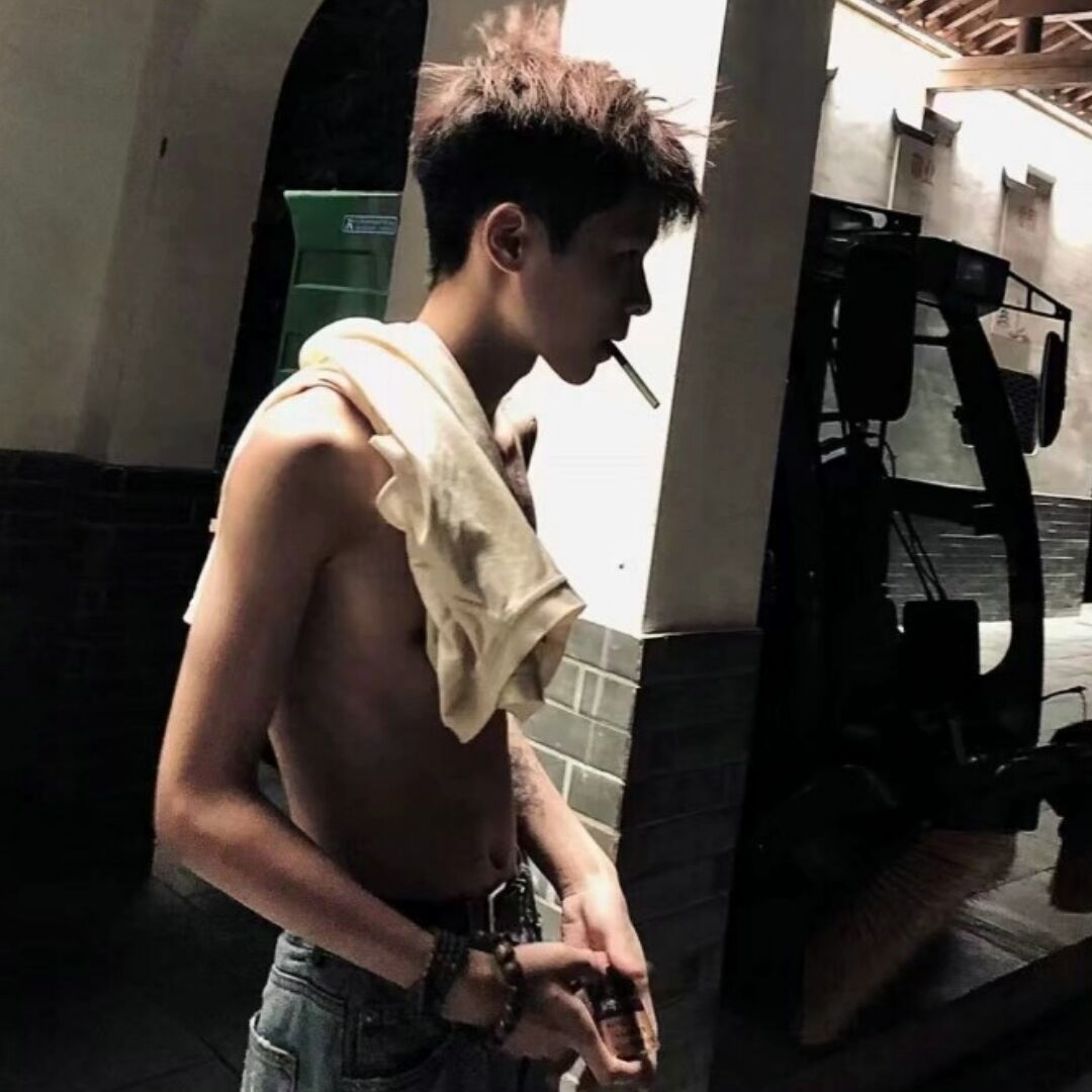 qq_小欢643