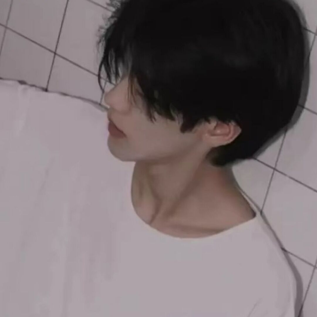 qq_坠落迷茫97