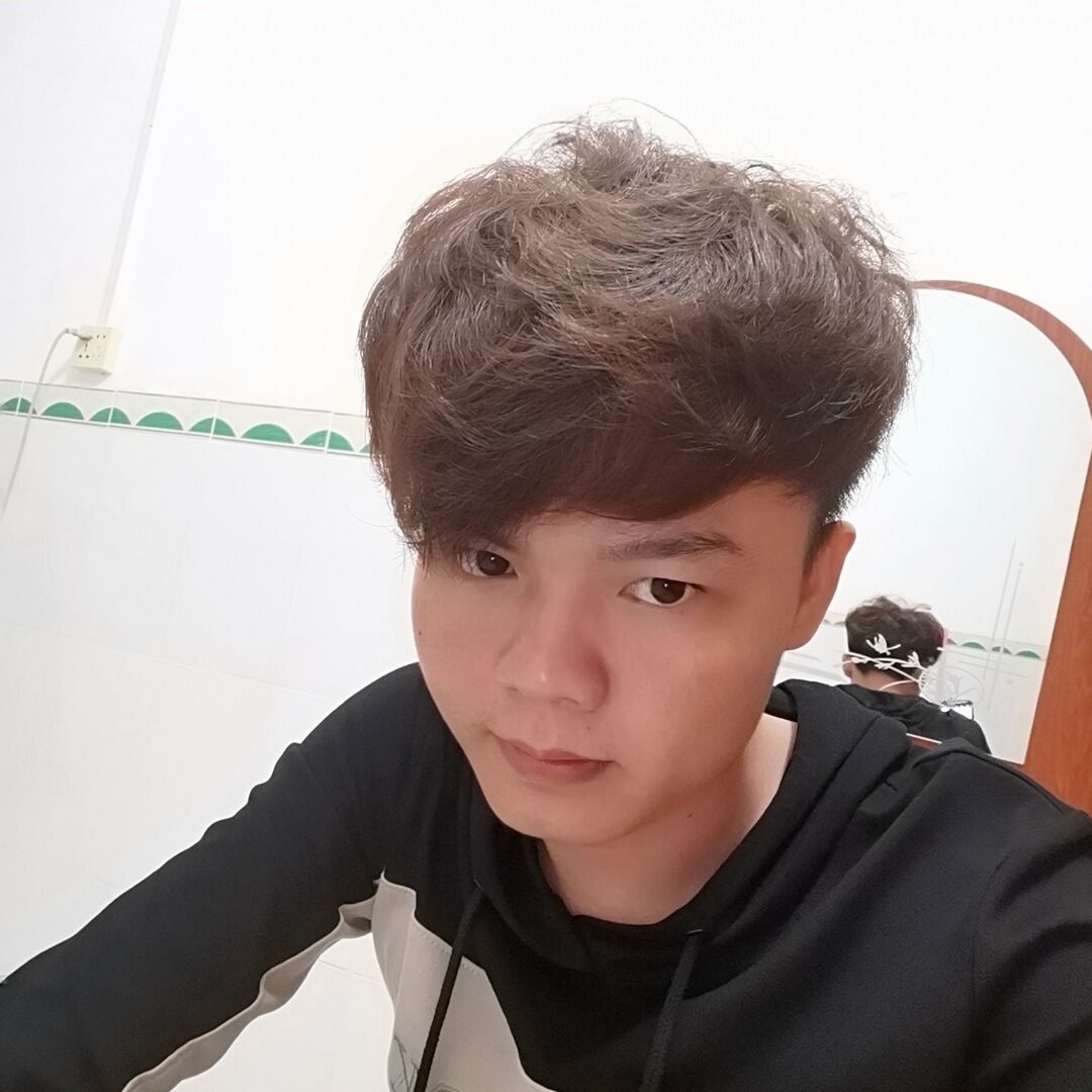 qq_何三脚56
