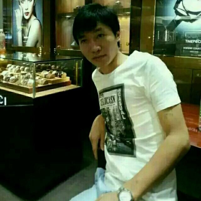 qq_蒾鏴の侽人62