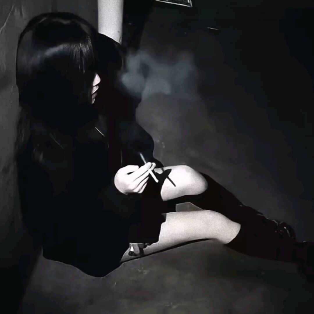 qq_恨情^27