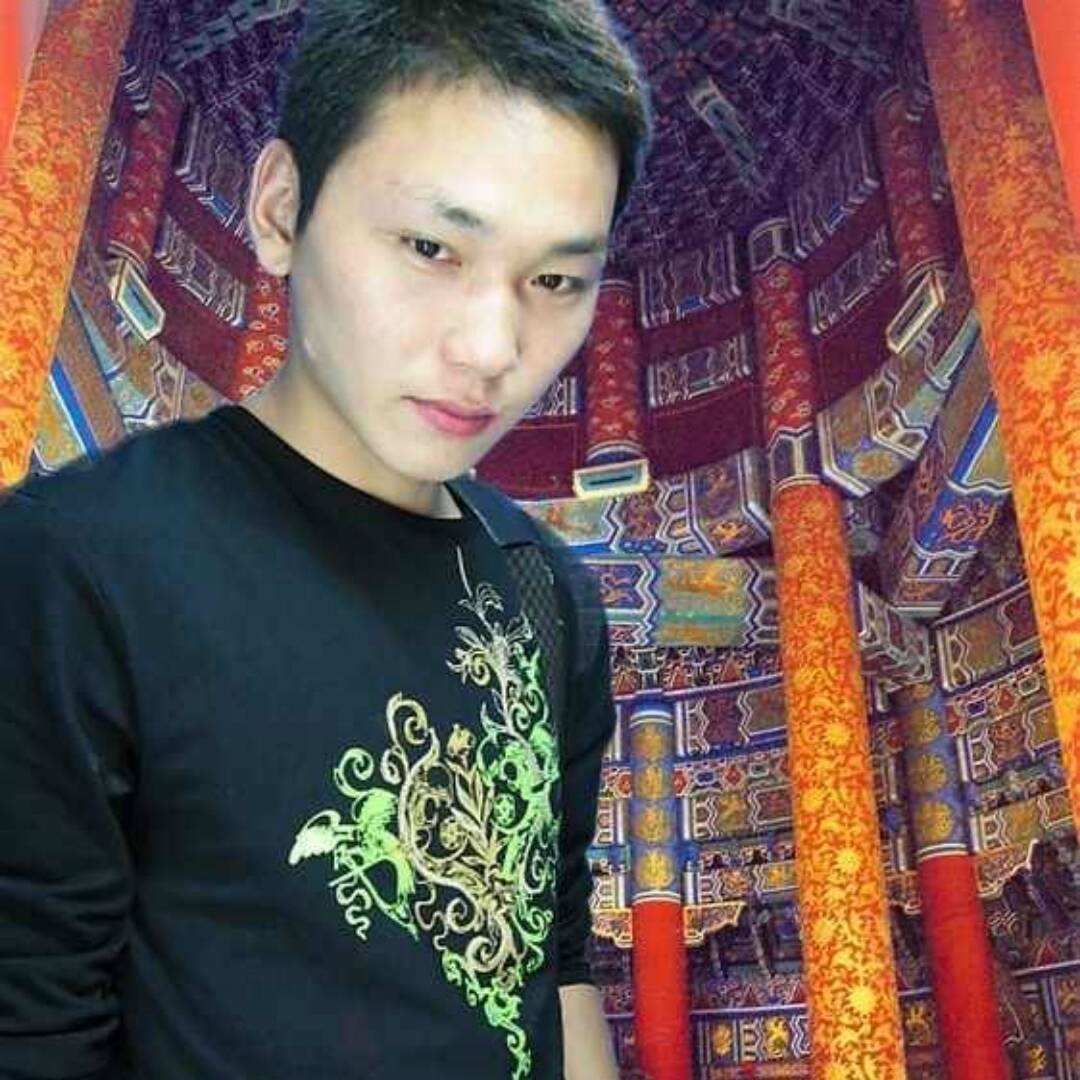 qq_有色的风47