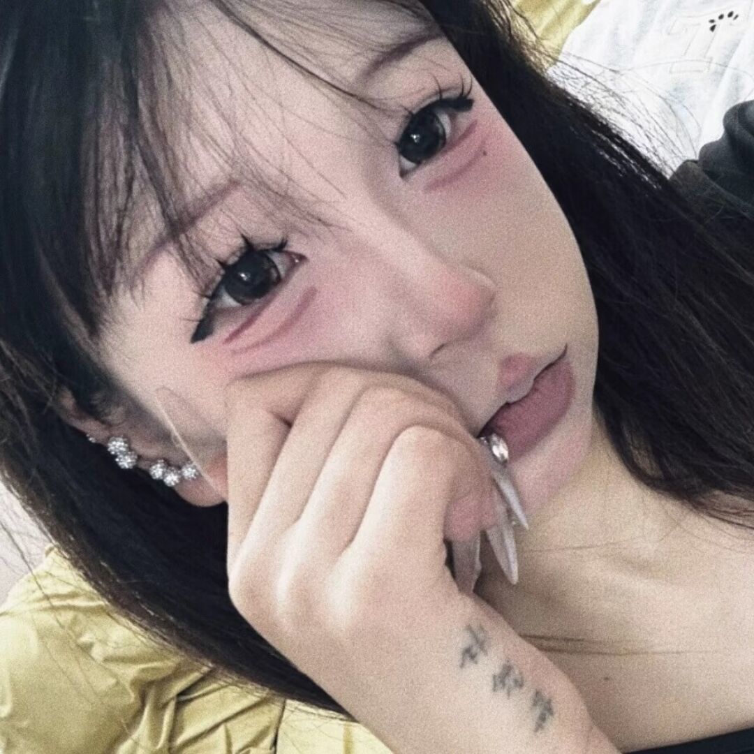 qq_@陈.雅.晴12