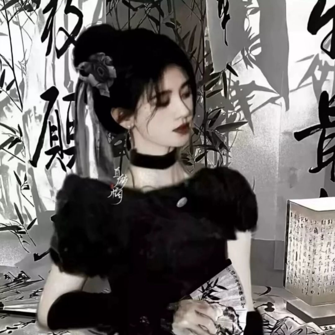qq_鞠婧T37