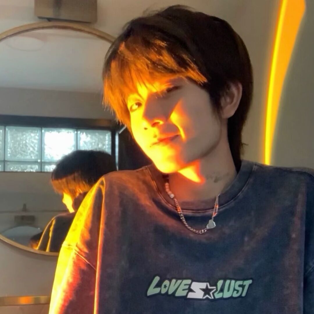 qq_邻家，男孩86