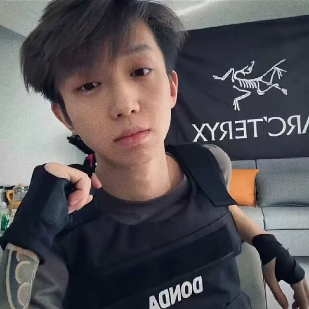 qq_西77