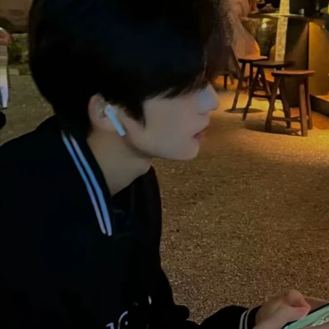 qq_时间仍在赶路.26