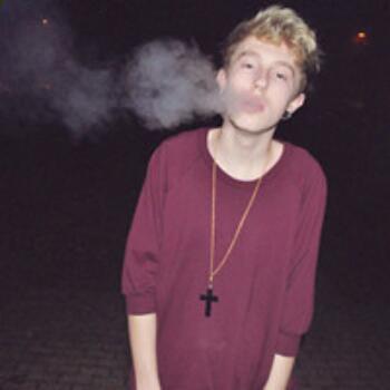 qq_♚ ₯㎕。✝✞90