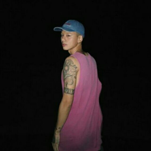 qq_⁣⁡hobo42