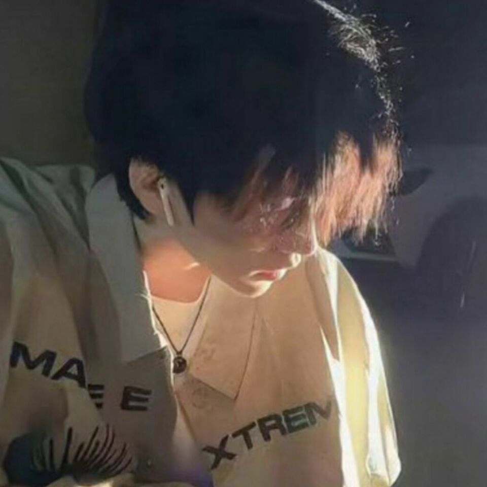 尘远。。半