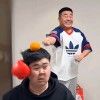 贝勒爷。