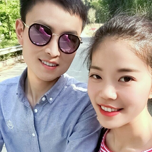 面朝大海、春暖花开。