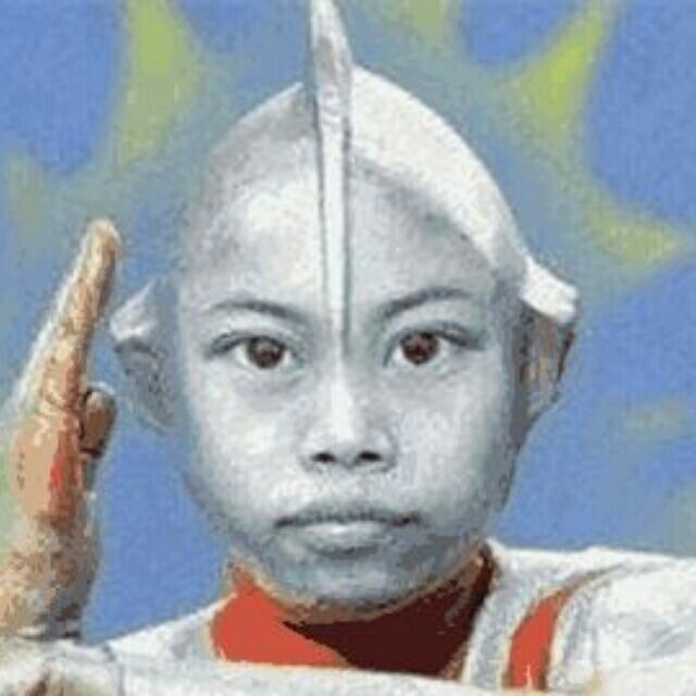 史腾腾