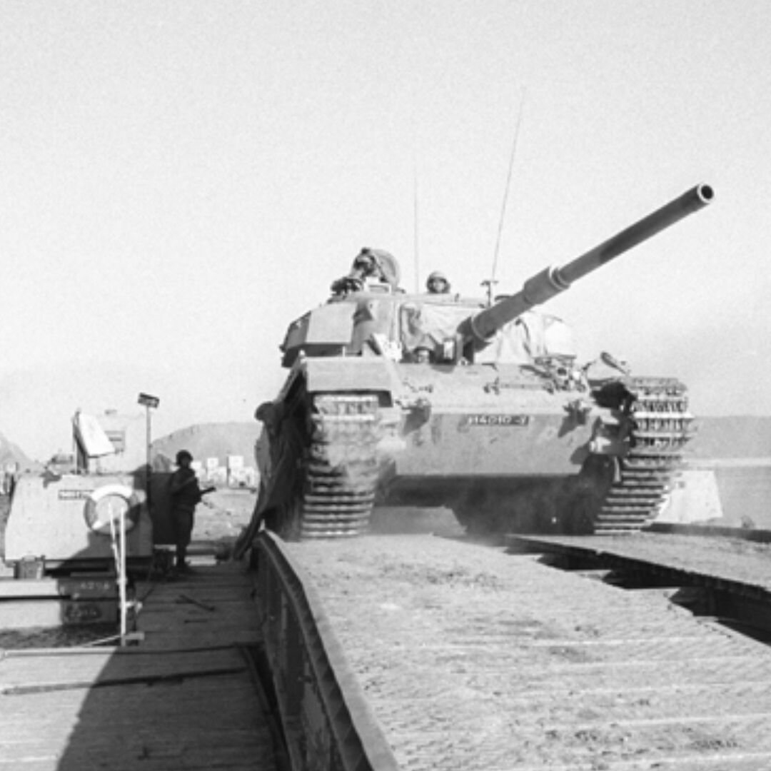 פניםאכזריות