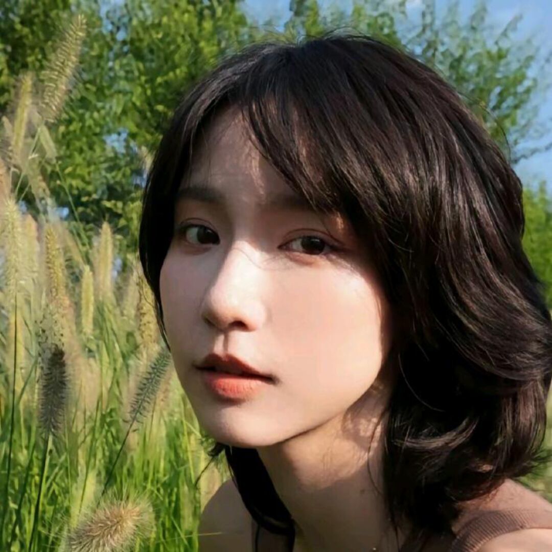 Emji