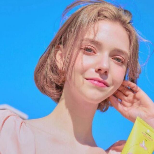 phone_1743177405